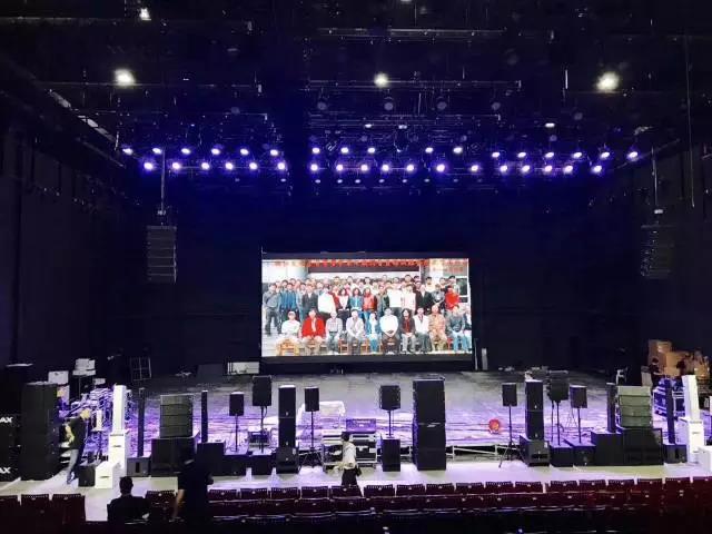 香蕉视频导航设备在舞台演出中的运用