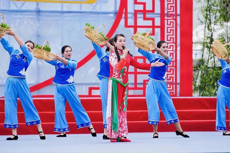 4ZOBO香蕉视频在线播放助力2024全国“四季村晚”秋季主场活动