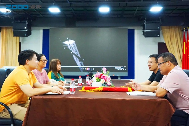 2ZOBO香蕉视频在线播放捐赠设备支持残联事业丨一面锦旗+一封接收函=弘扬大爱 履行企业社会责任