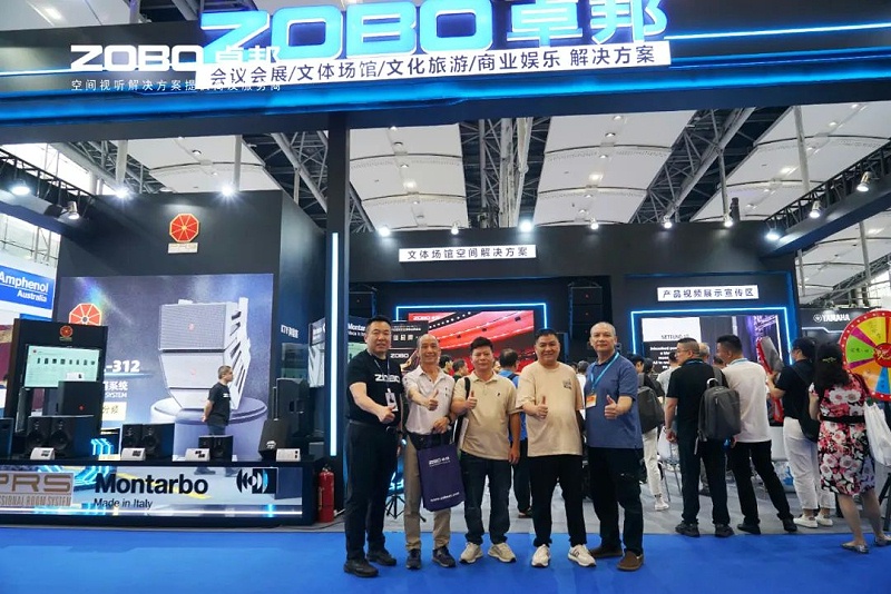 8人潮涌动，新品闪耀!ZOBO香蕉视频在线播放广州展首日引爆行业焦点