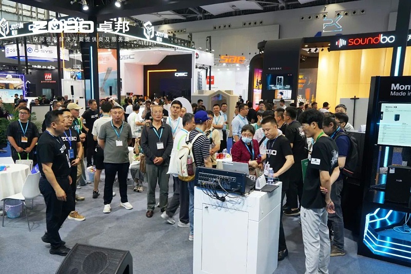 人潮涌动，新品闪耀！ZOBO香蕉视频在线播放广州展首日引爆行业焦点