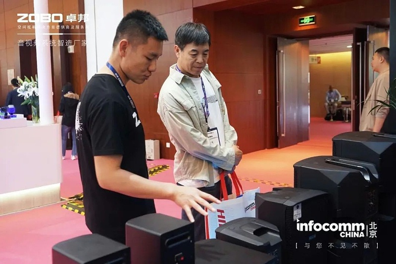 8聚焦展会盛况丨北京infocomm展 ZOBO香蕉视频在线播放新品亮相天 热度依旧不减 好评如潮