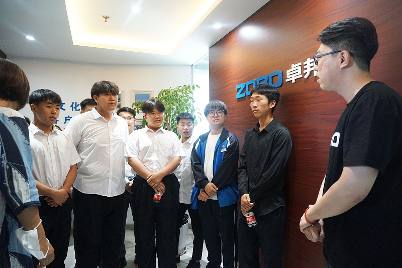 校企合作 走进职场 协同育人丨欢迎北京市经贸技术学校师生来ZOBO香蕉视频在线播放参观学习