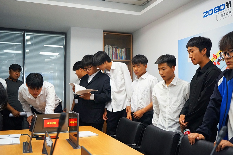 13校企合作 走进职场 协同育人丨欢迎北京市经贸技术学校师生来ZOBO香蕉视频在线播放参观学习