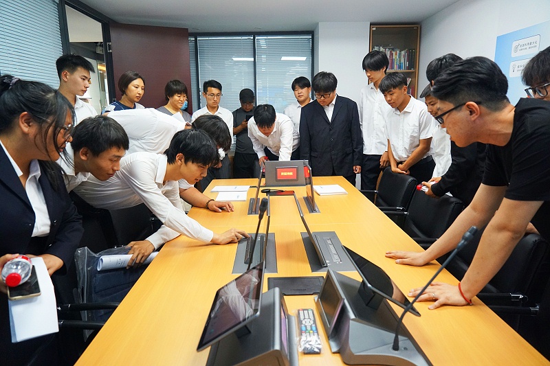 14校企合作 走进职场 协同育人丨欢迎北京市经贸技术学校师生来ZOBO香蕉视频在线播放参观学习