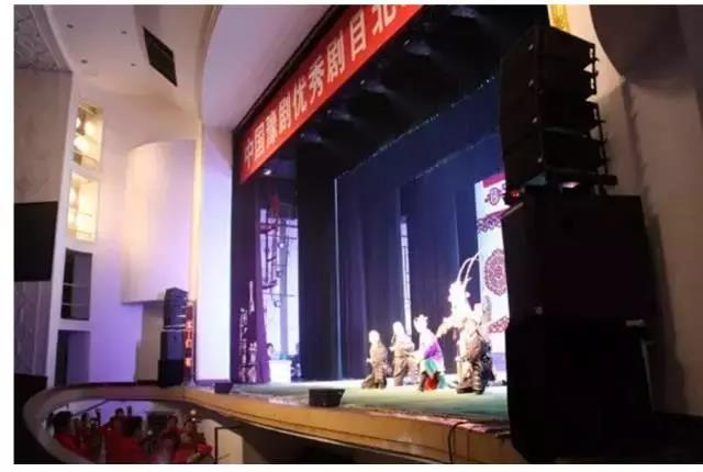 舞台香蕉视频导航在舞台艺术表现中的应用